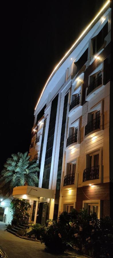 Aparthotel Pine Tree Kanchipuram Exterior foto